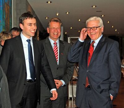 Gute Laune bei Nils Schmid, Walter Bauer und Frank-Walter Steinmeier